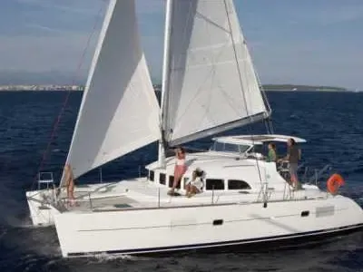 Lagoon 380 (2016)