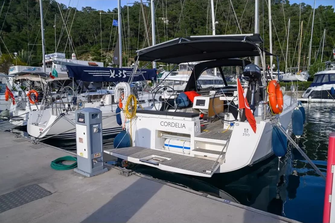 Dufour 390 Grand Large (2020)