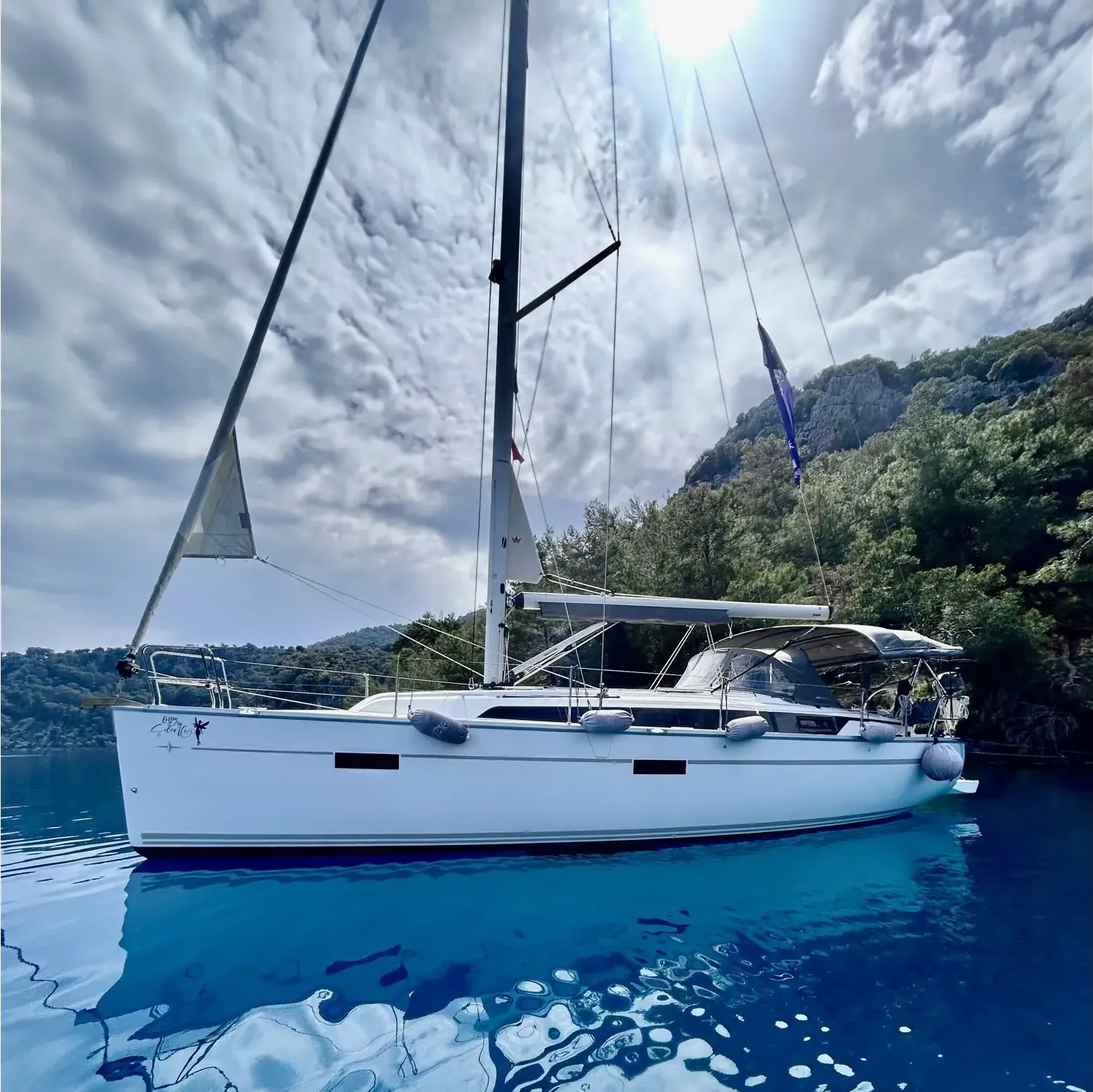 Bavaria Cruiser 37 (2021)