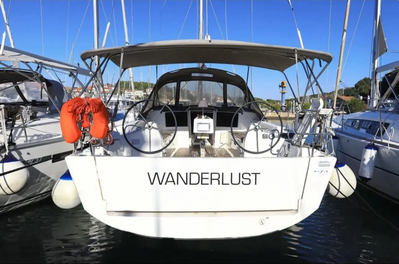 Dufour 382 Grand Large (2015)