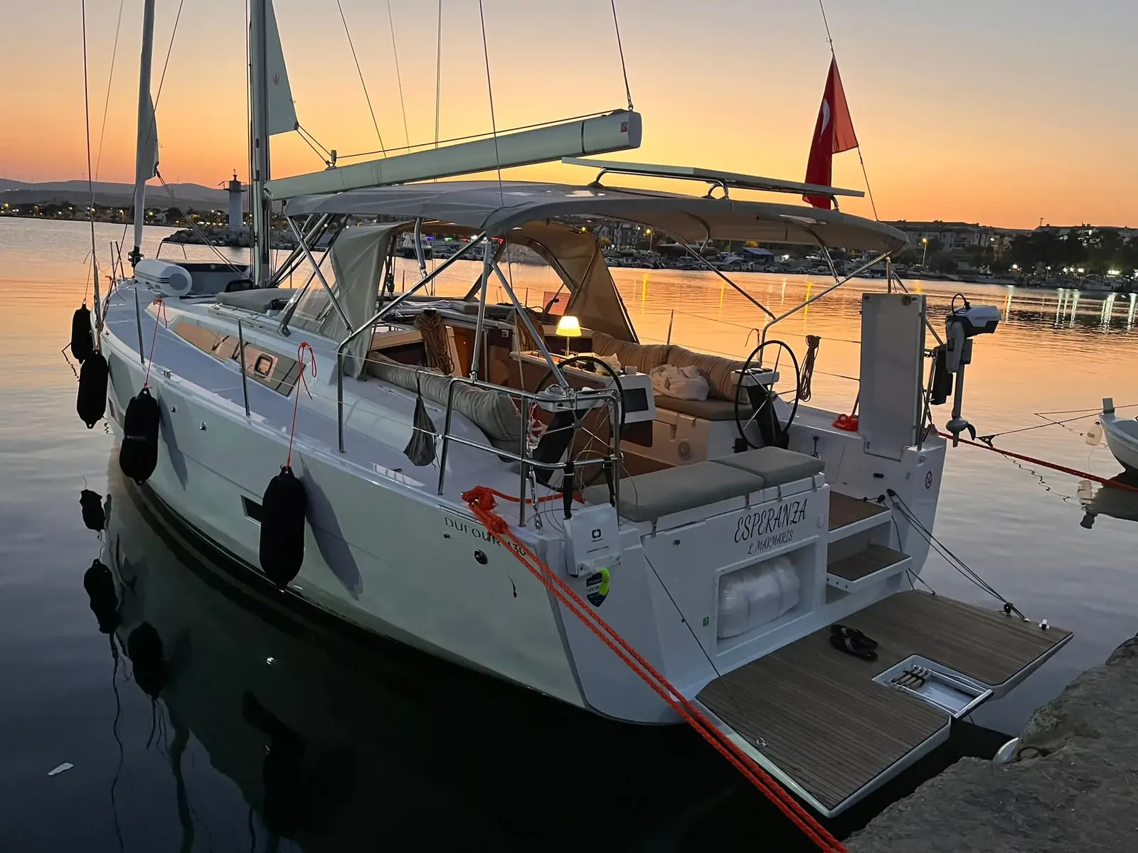 Dufour 430 (2022)