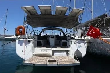 Sun Odyssey 490 (2023)