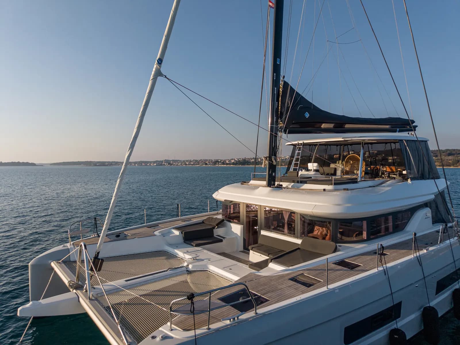 Lagoon 60 (2025)