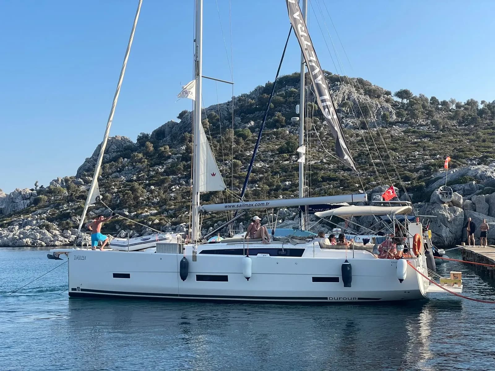 Dufour 430 (2022)