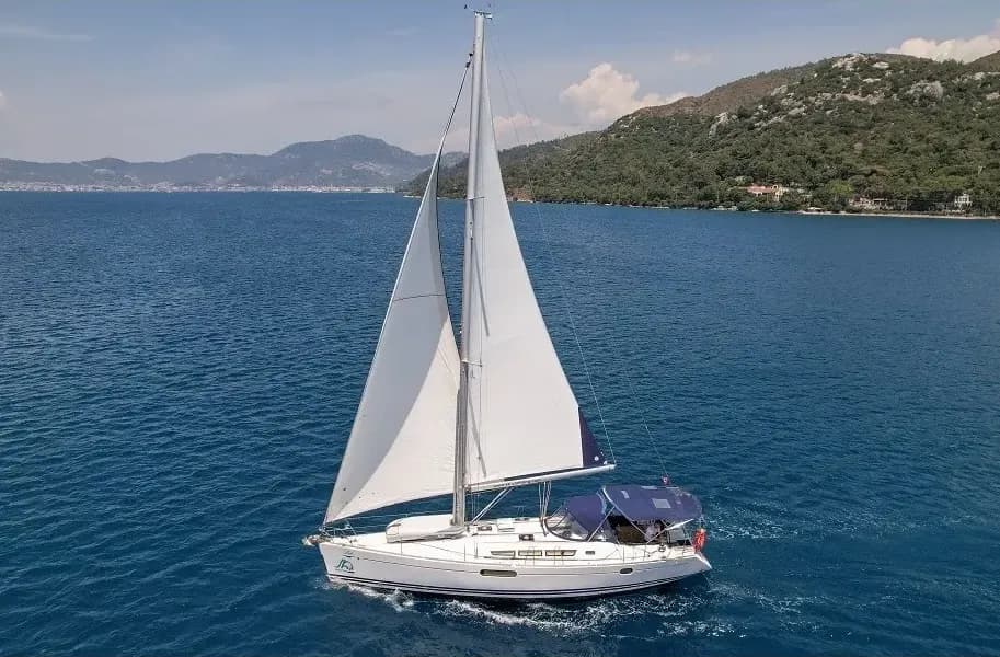 Sun Odyssey 44 i (2009)