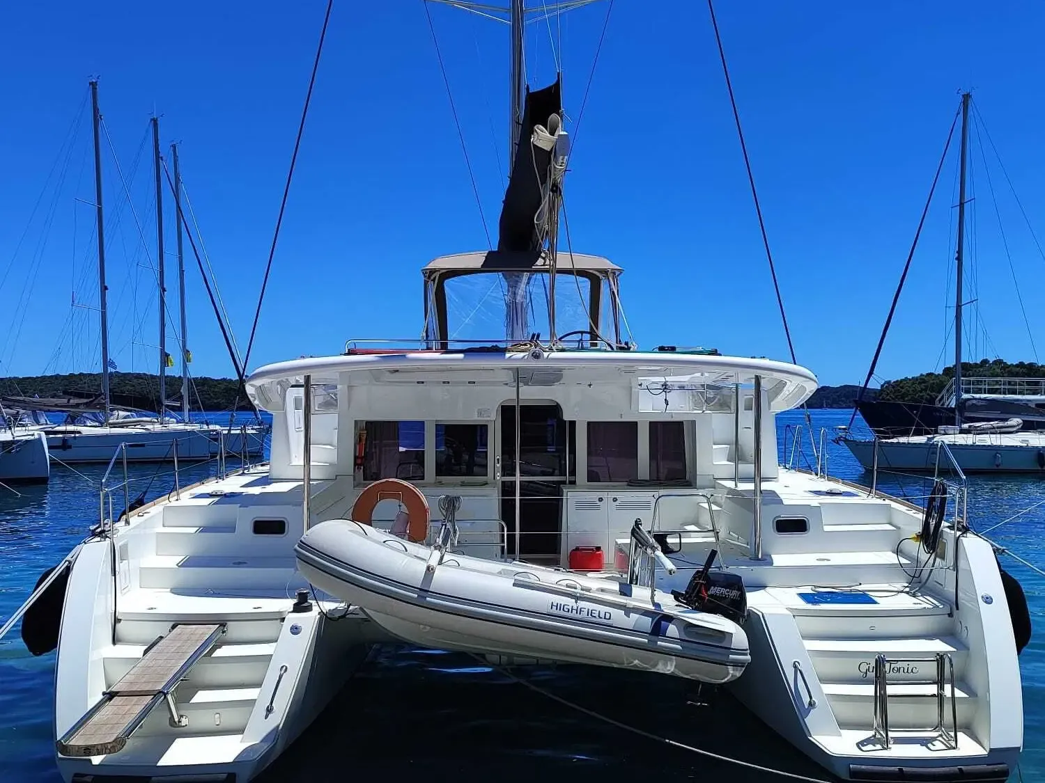 Lagoon 450 Fly (2016)