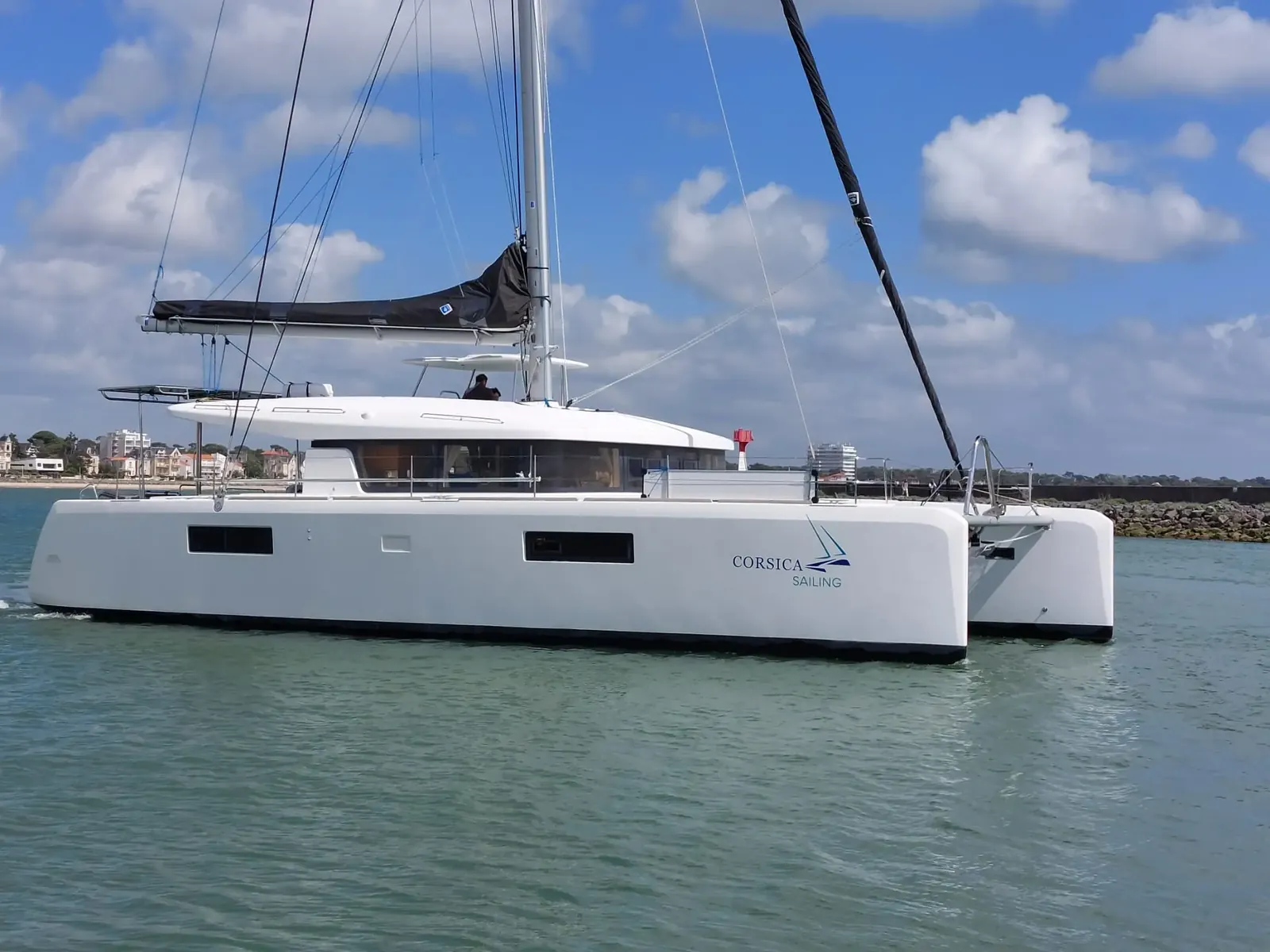 Lagoon 52 (2016)