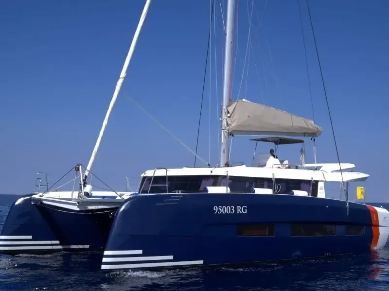 Dufour Catamaran 48 (2020)