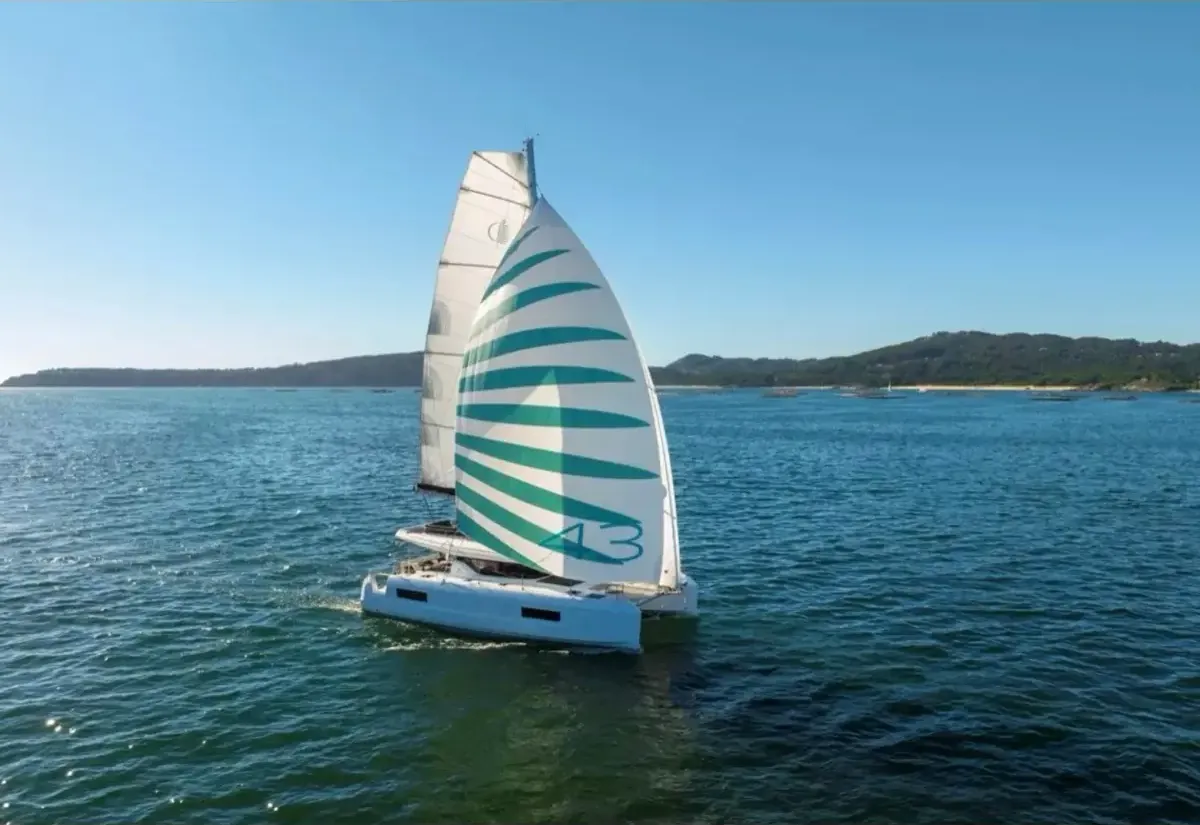 Lagoon 43 (2026)
