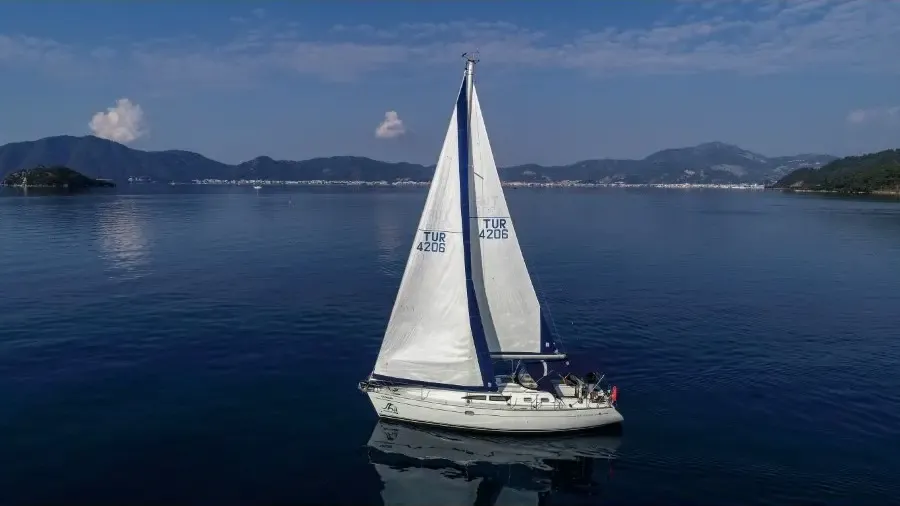Sun Odyssey 37 (2003)