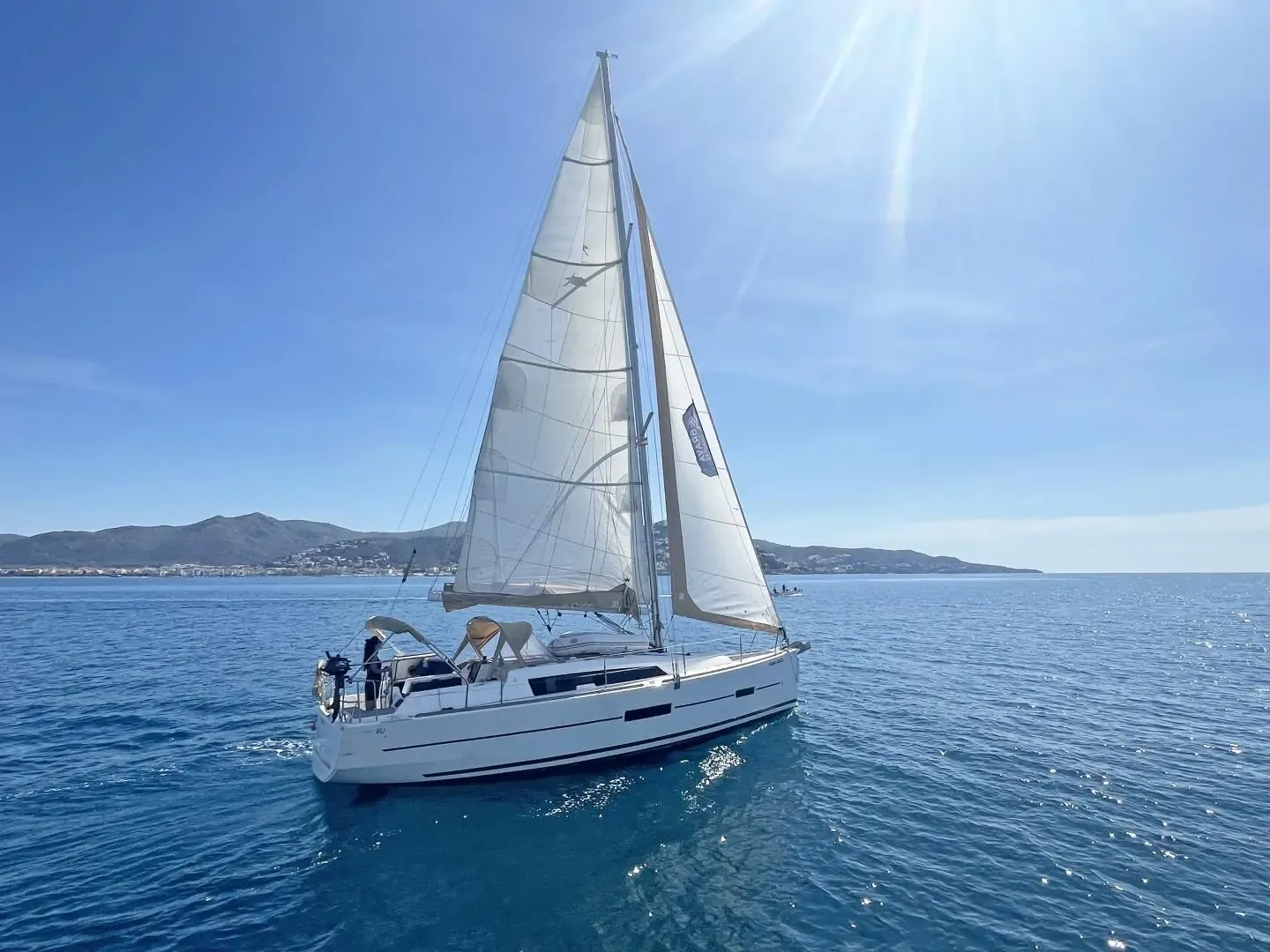 Dufour 382 Grand Large (2015)