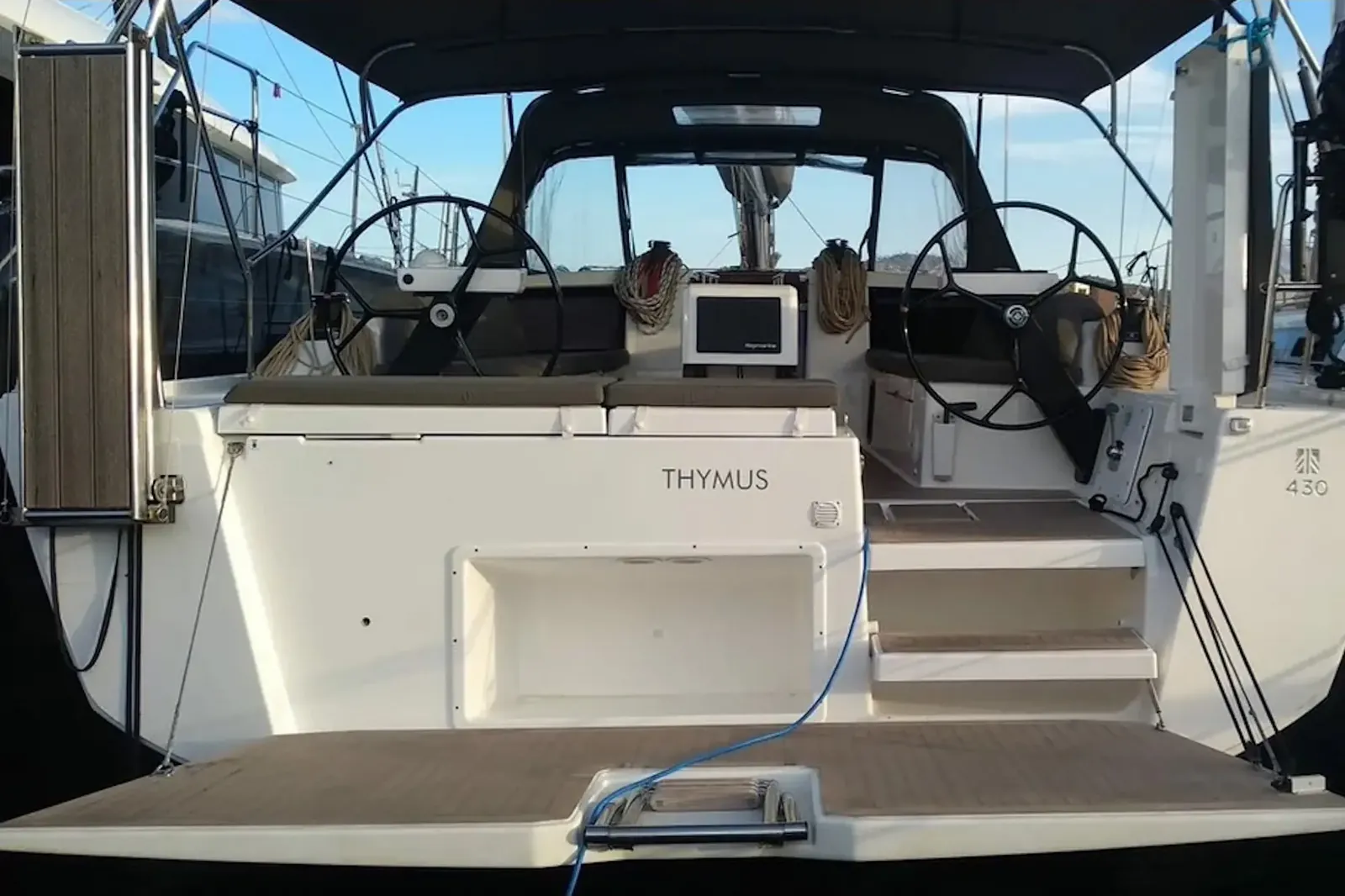Dufour 430 (2023)