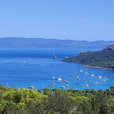 Desde Hyères: las islas de Oro y Bandol