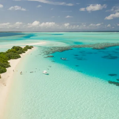 Malediven mit der Yacht: Malé und Ari in einer Woche